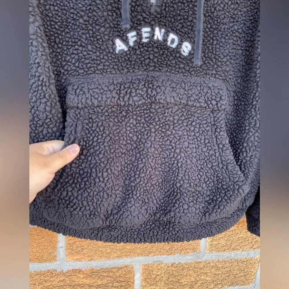 Afends Sherpa hooded sweater small - Picture 5 of 11